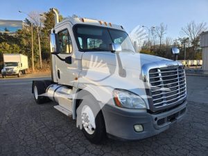 2013 CASCADIA 125 9037802078