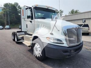 2015 PROSTAR 9037944054