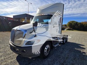 2016 PROSTAR 10016981385